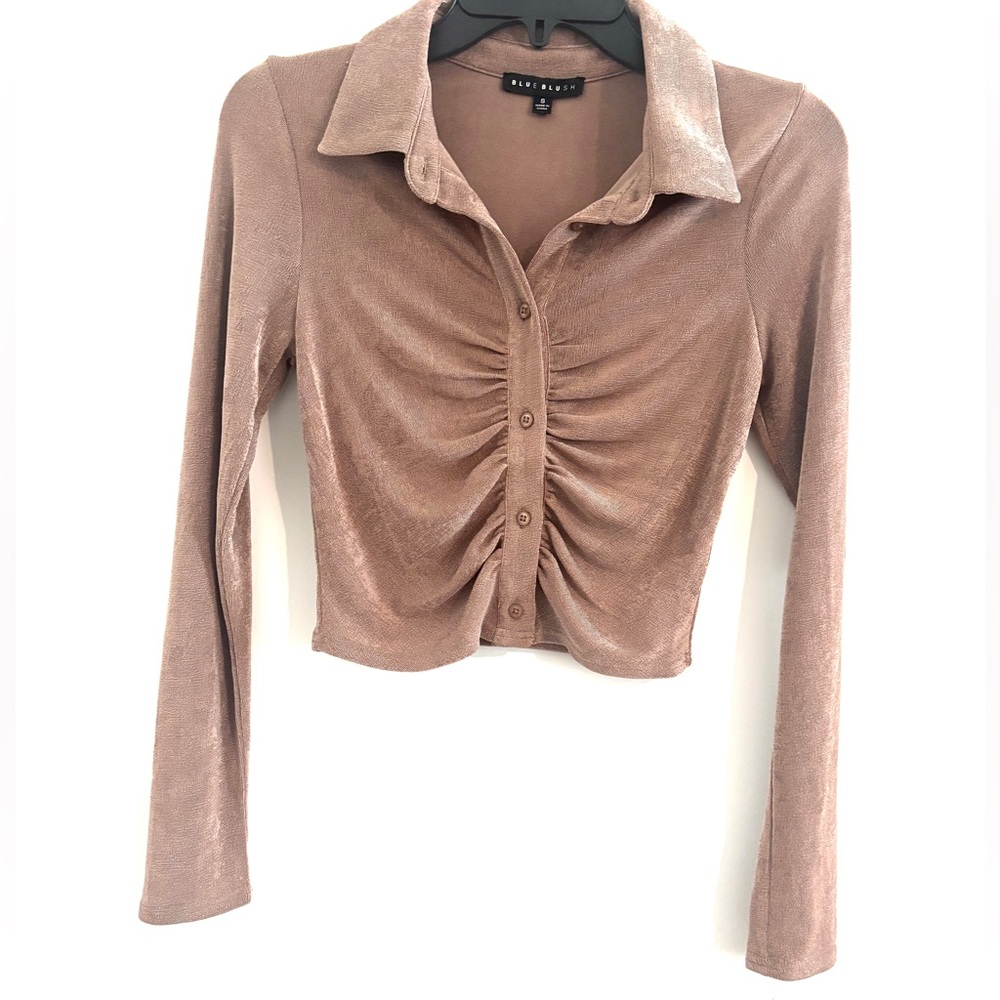 Blue Blush Size S Super Stretchy Women's Almond Ruched Cropped Top